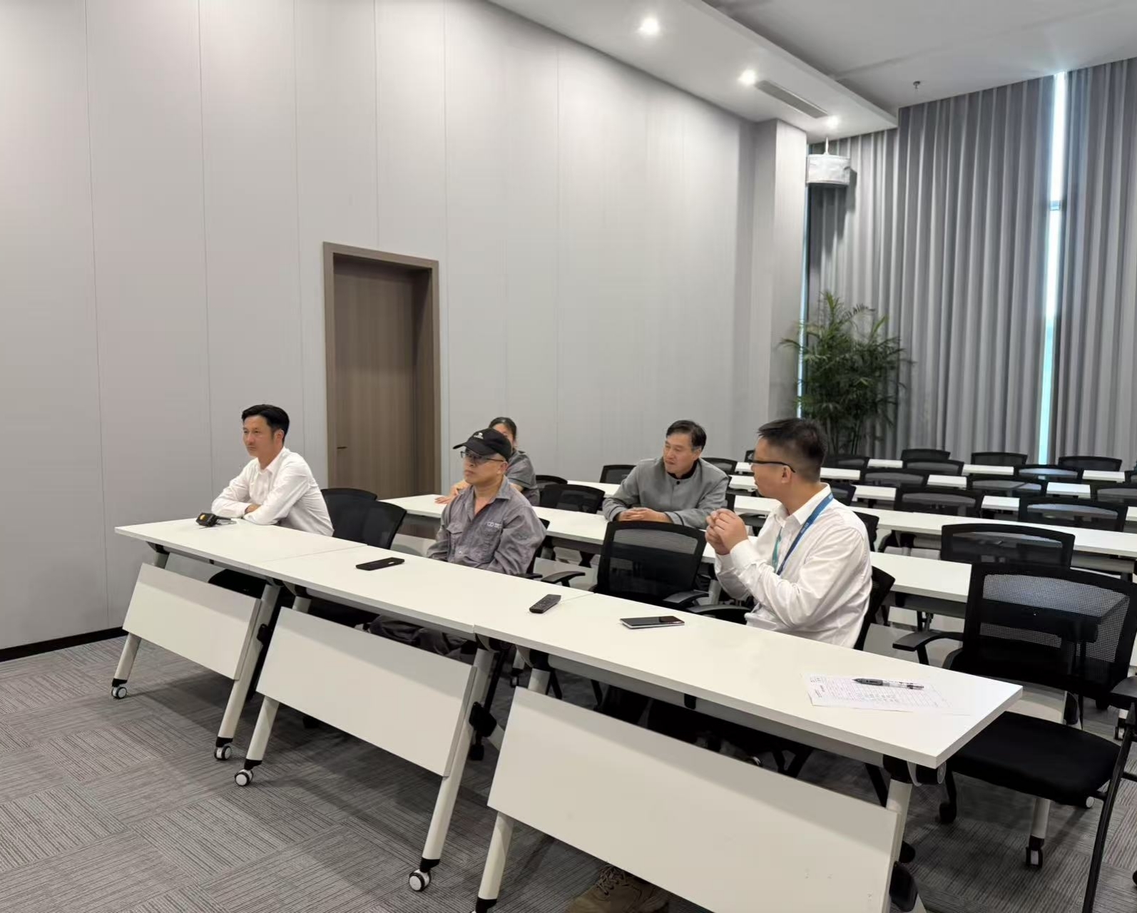 图片32.jpg